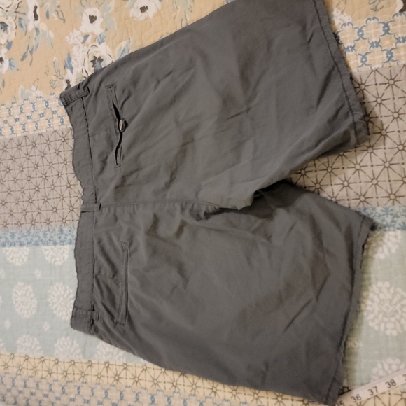 American Rag Mens slate gray shorts Size 32 - Picture 6 of 9